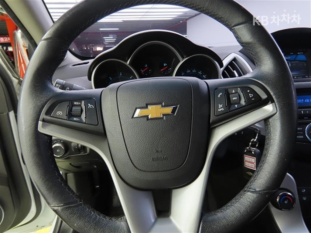 Chevrolet Cruise - Vista 10