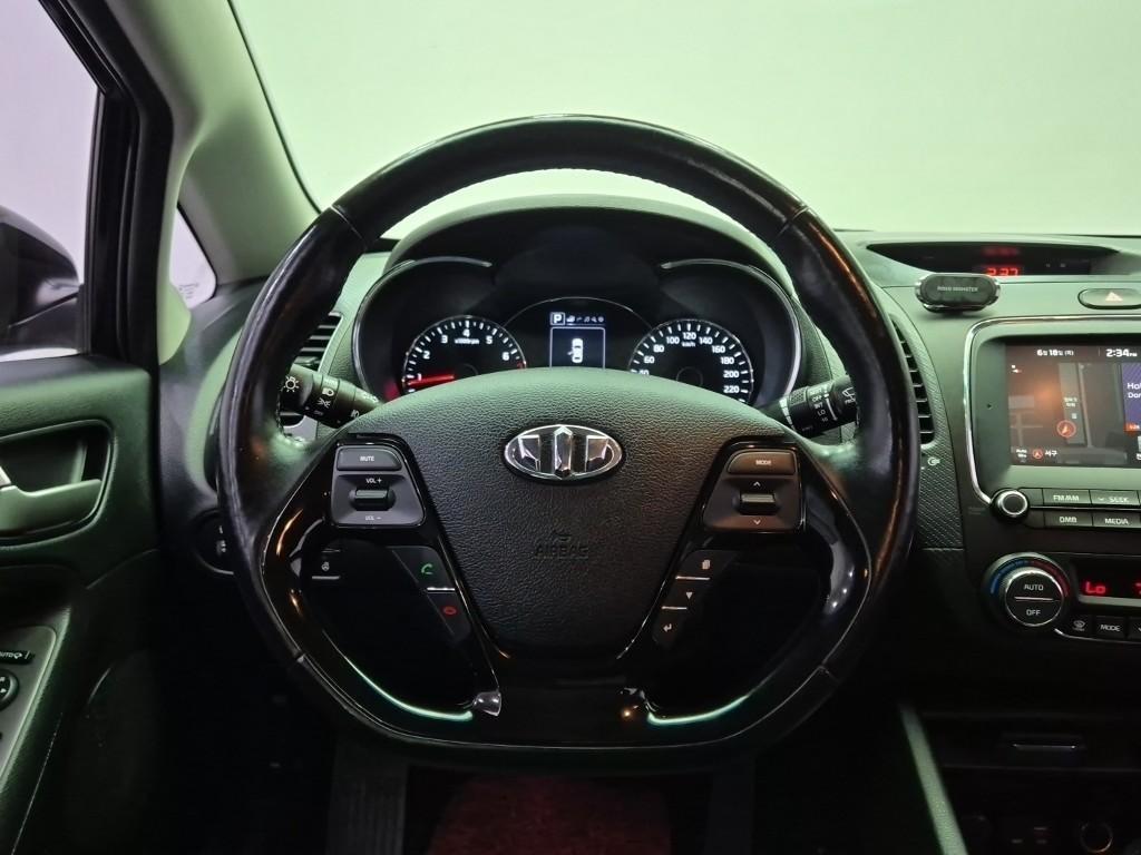 KIA K3 - Vista 11