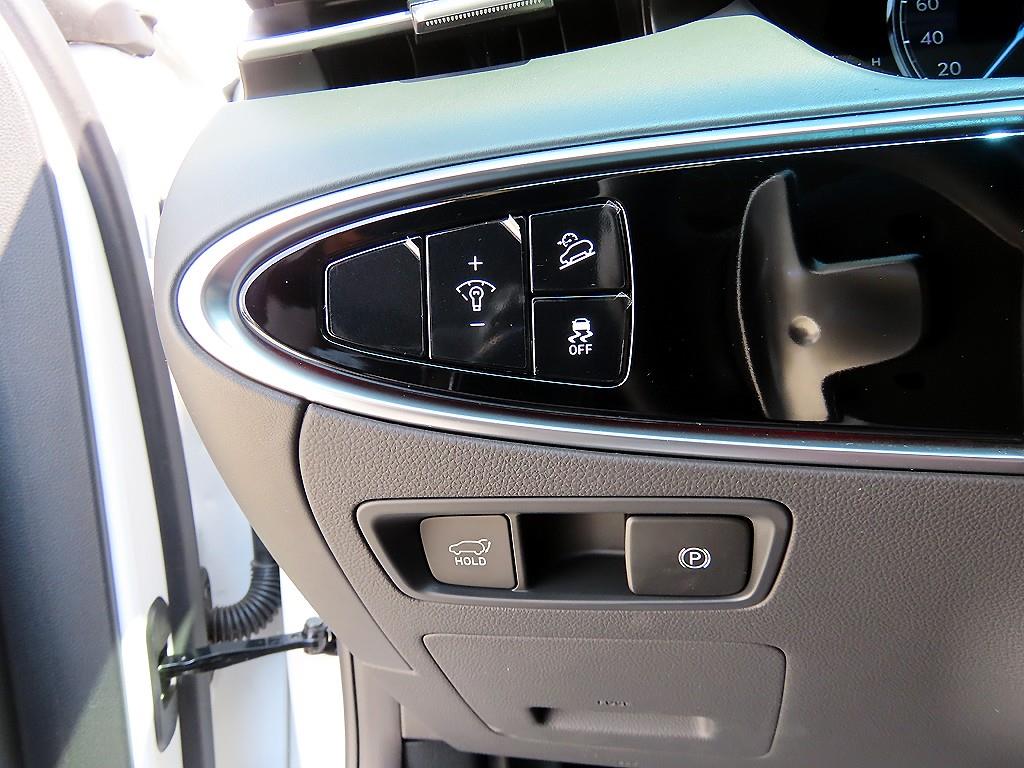 Genesis GV70 2022 Blanco - Importación desde Corea - HF Imports Iquique - Foto 14