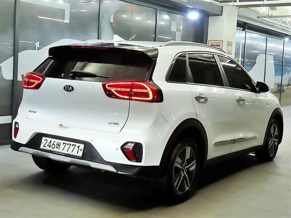 KIA Niro - Vista 6