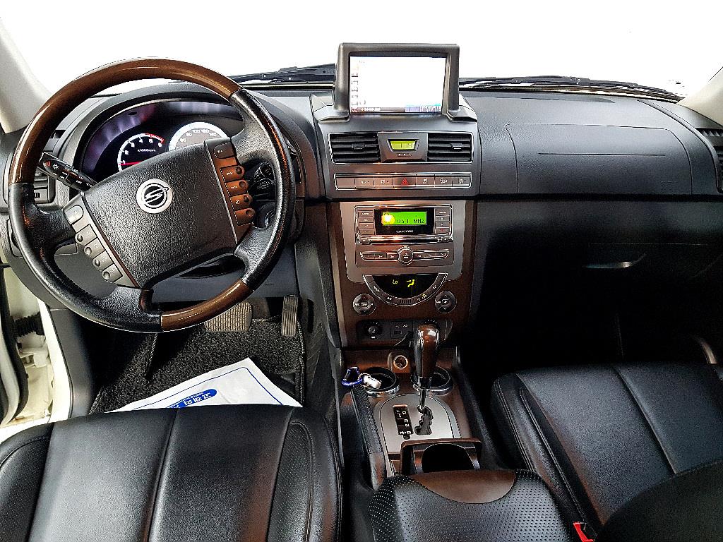 Ssangyong Rexton - Vista 7