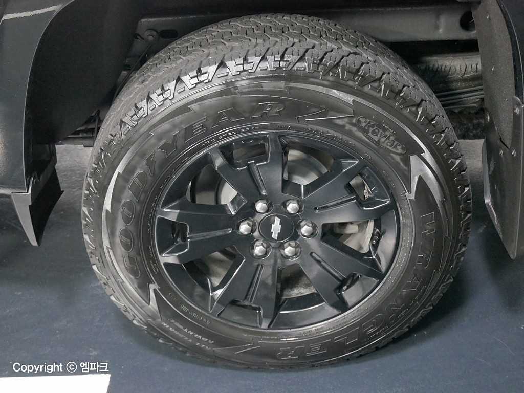 Chevrolet ?Colorado 2021 Negro - Importación desde Corea - HF Imports Iquique - Foto 20