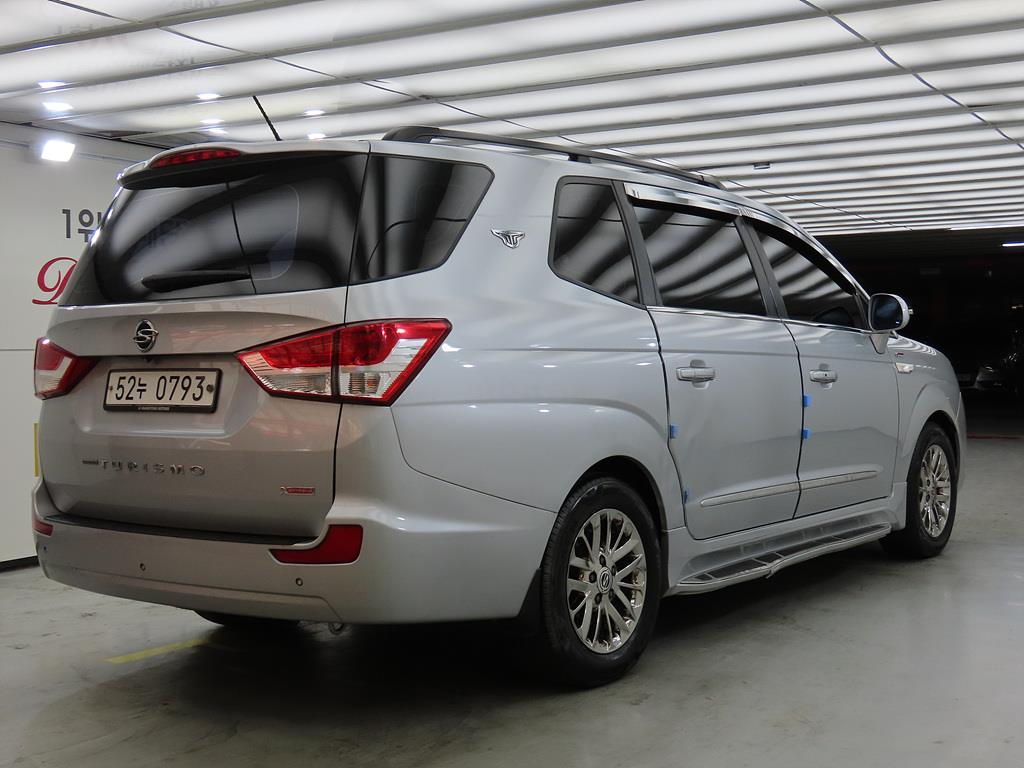 Ssangyong Korando - Vista 6