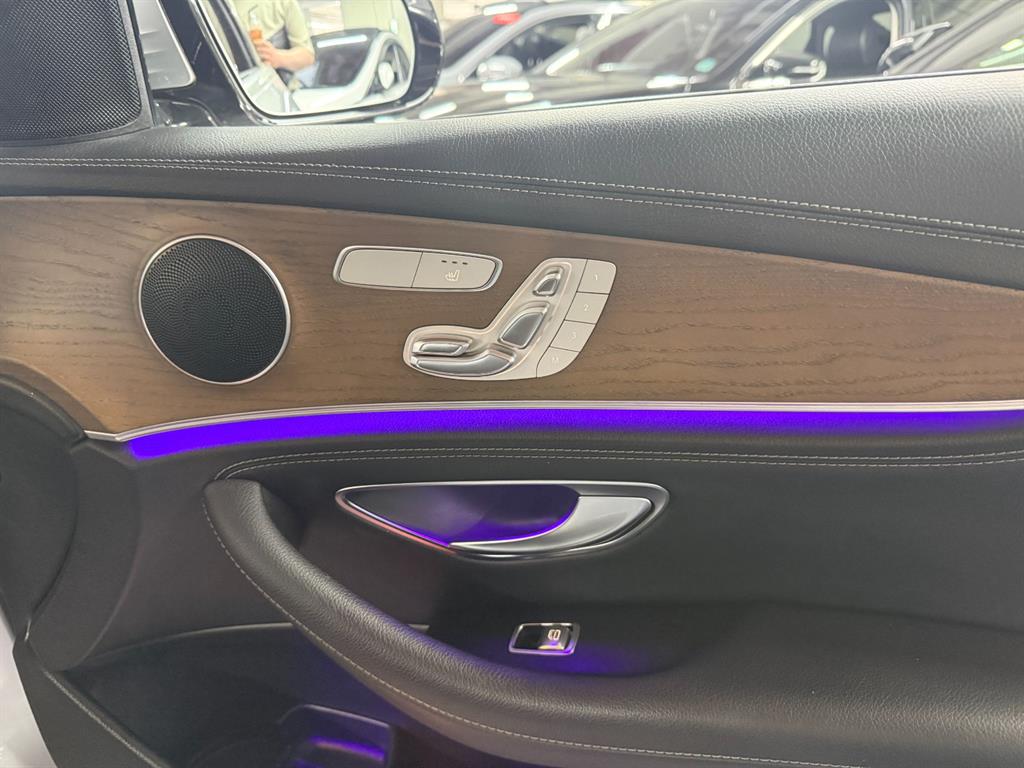 Mercedes Benz E class 2019 Plateado - Importación desde Corea - HF Imports Iquique - Foto 18