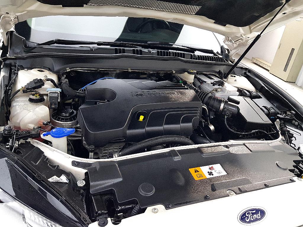 Ford Mondeo - Vista 8