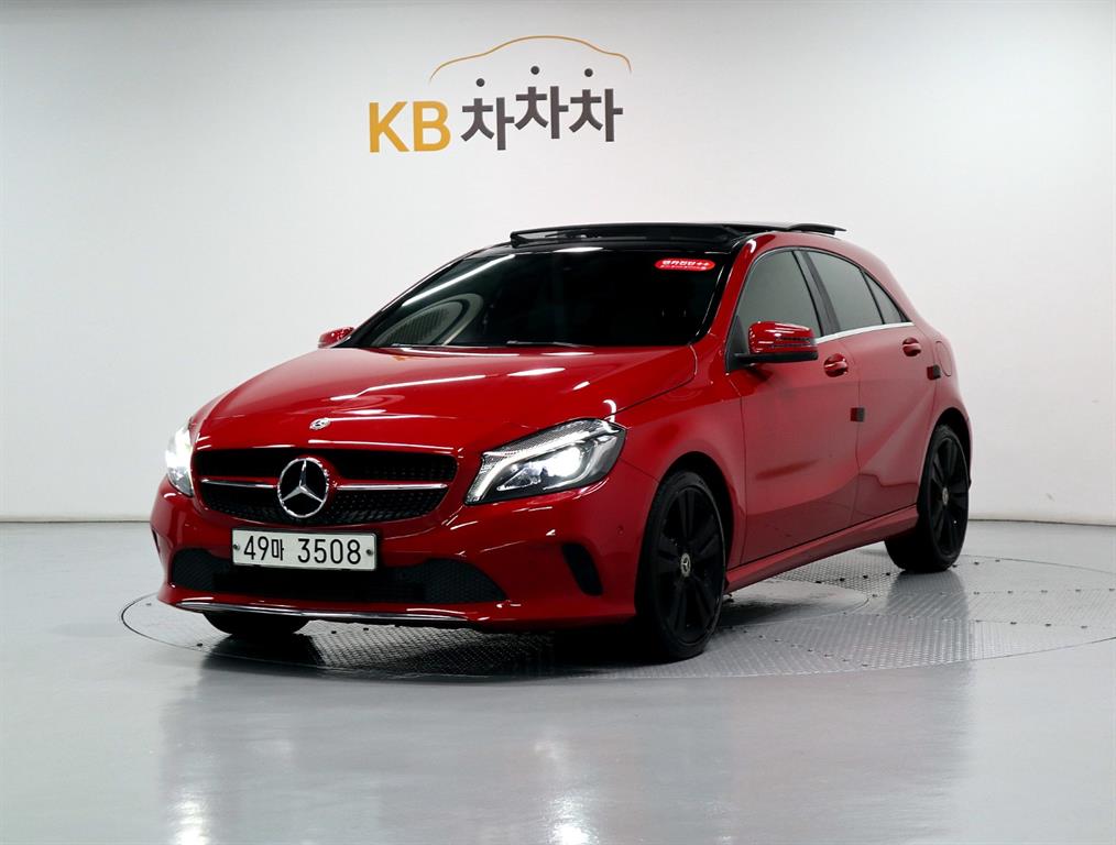 Mercedes Benz A Class 2017 Rojo - Importación desde Corea - HF Imports Iquique - Foto 1