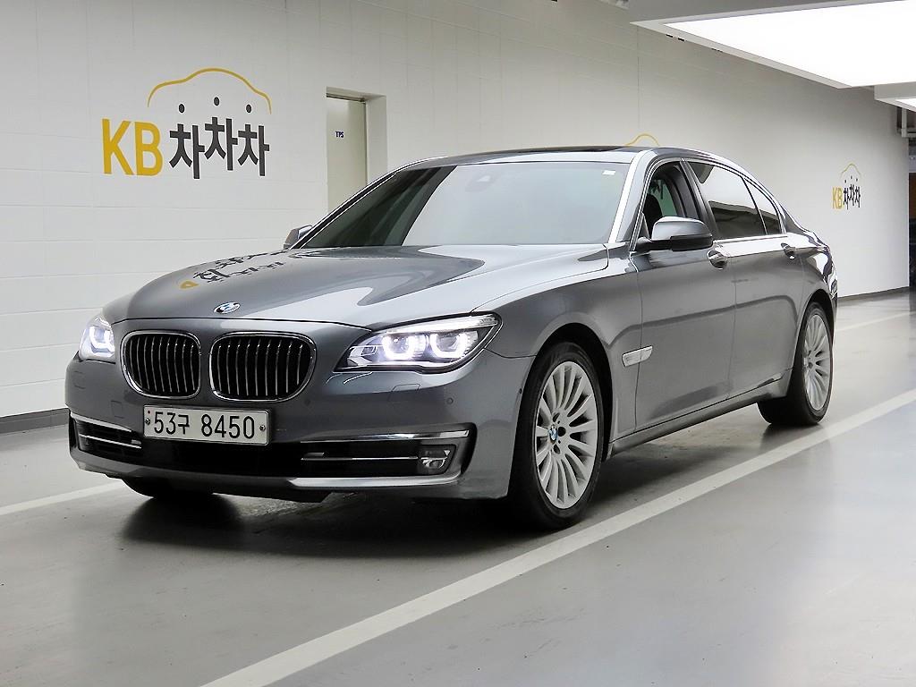 BMW 7 Series - Vista 2