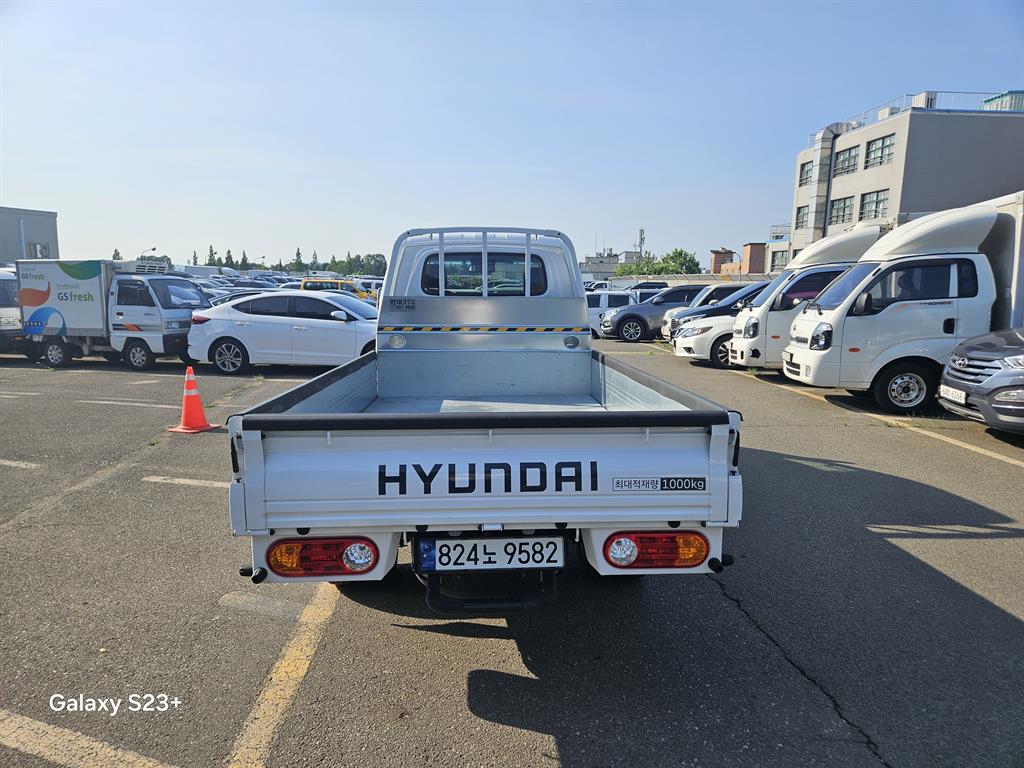 Small Truck Cargo (small) - Vista 6