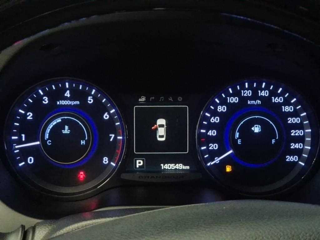 HYUNDAI Grandeur - Vista 6