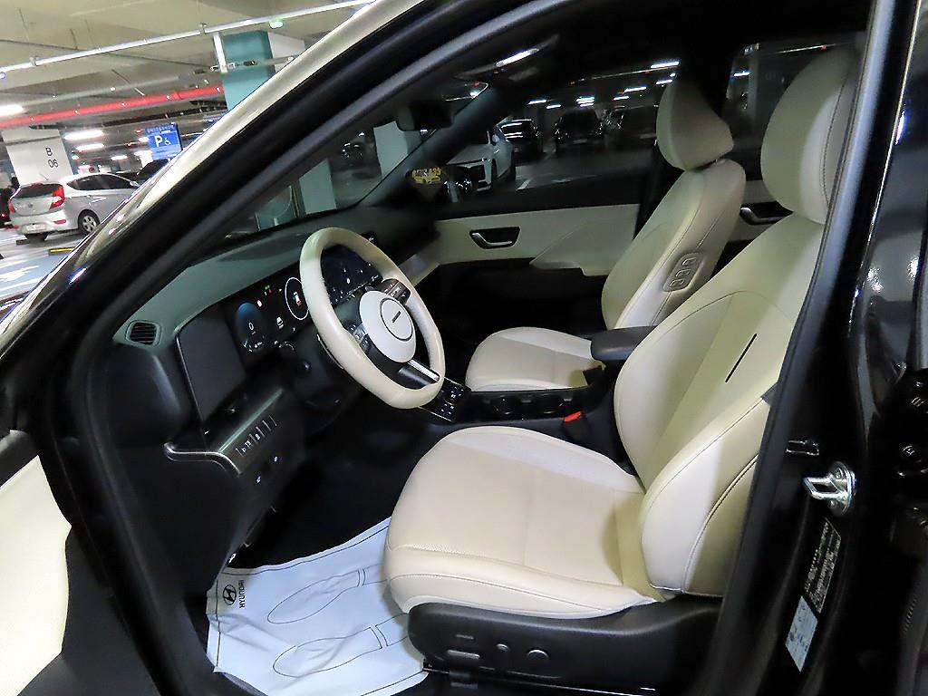 HYUNDAI Kona - Vista 8