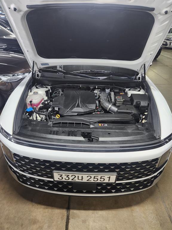 HYUNDAI Grandeur - Vista 12