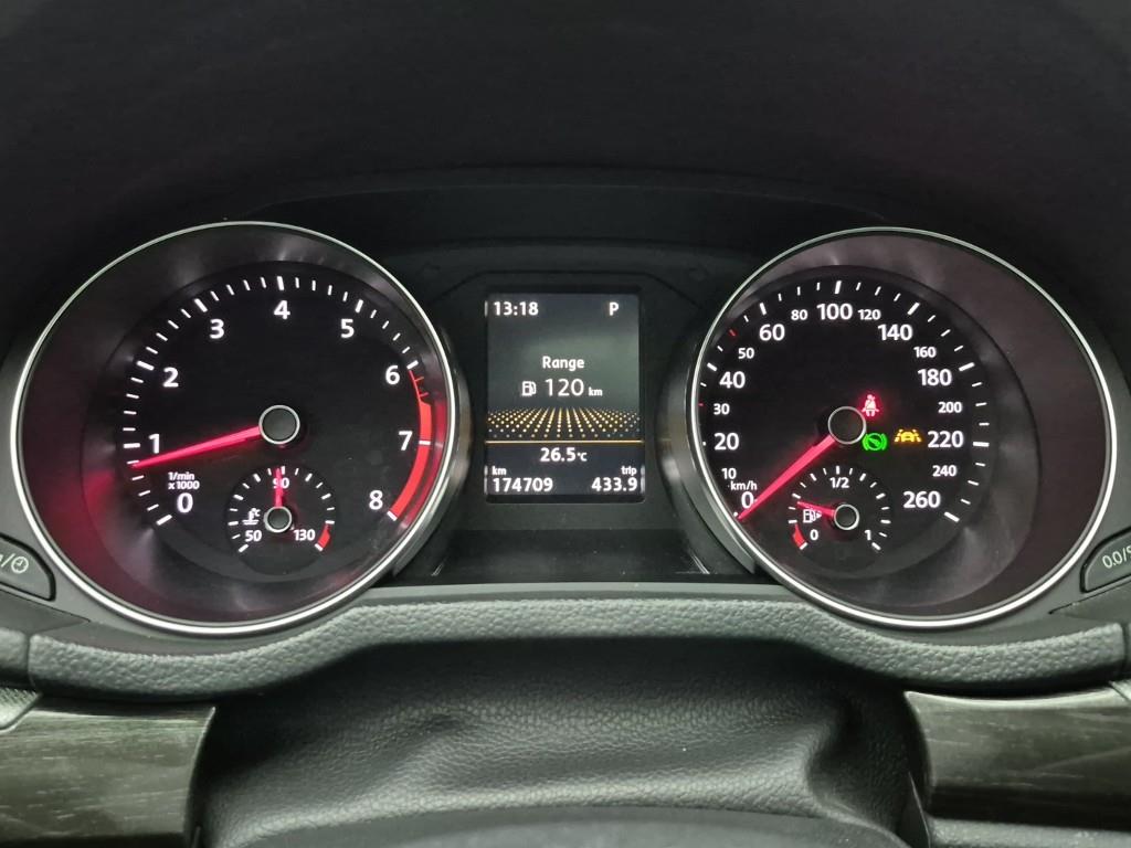 Volkswagen Passat - Vista 9