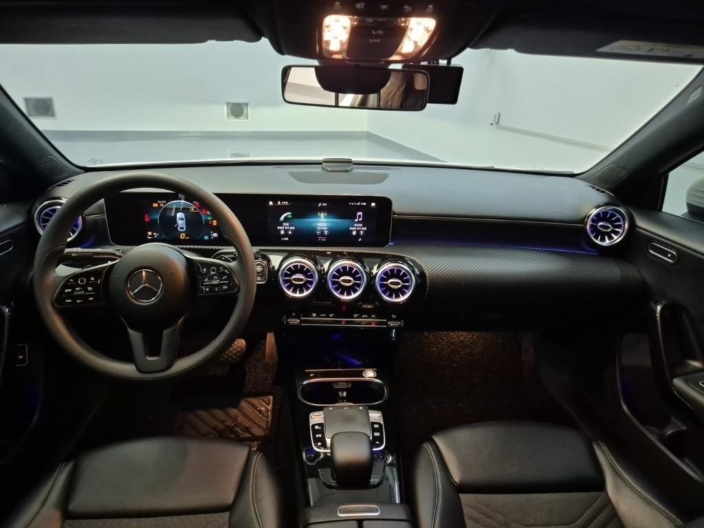 Mercedes Benz A Class - Vista 9