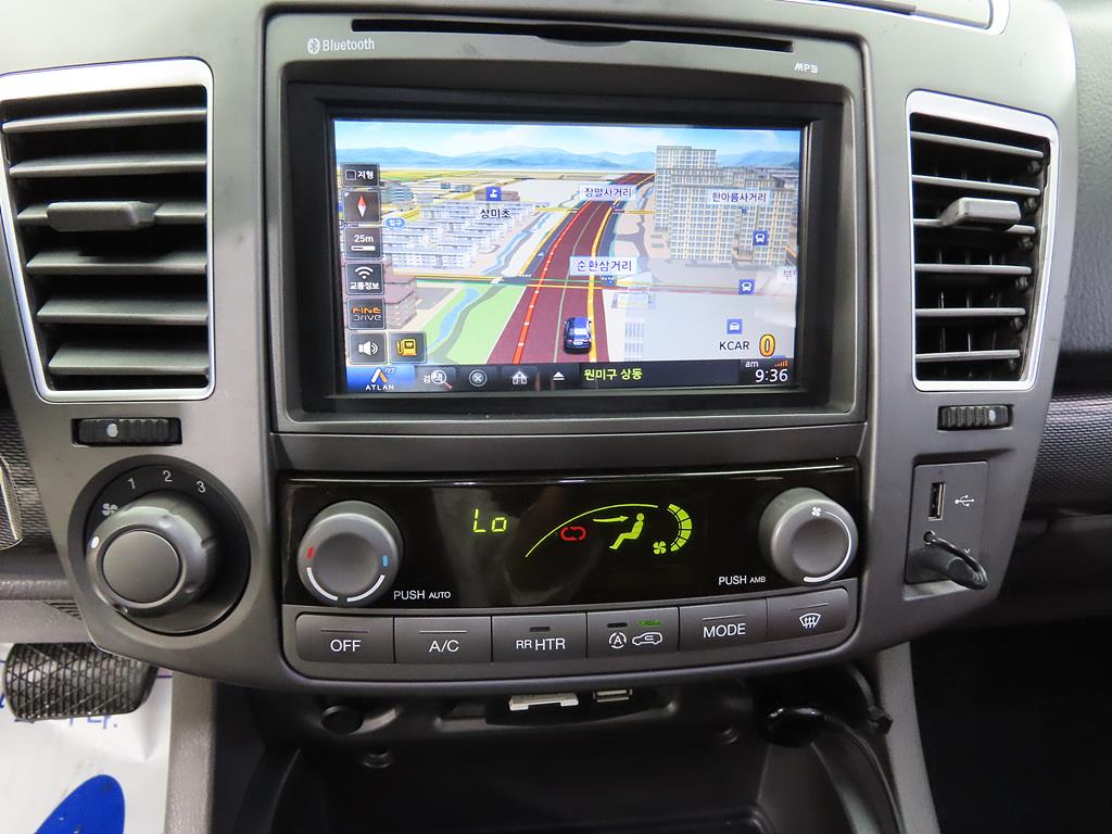 Ssangyong Korando 2015 Plateado - Importación desde Corea - HF Imports Iquique - Foto 13