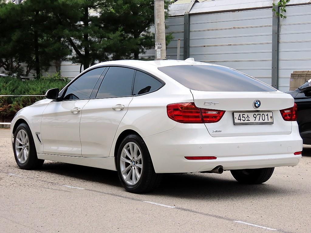 BMW Gran Turismo - Vista 3