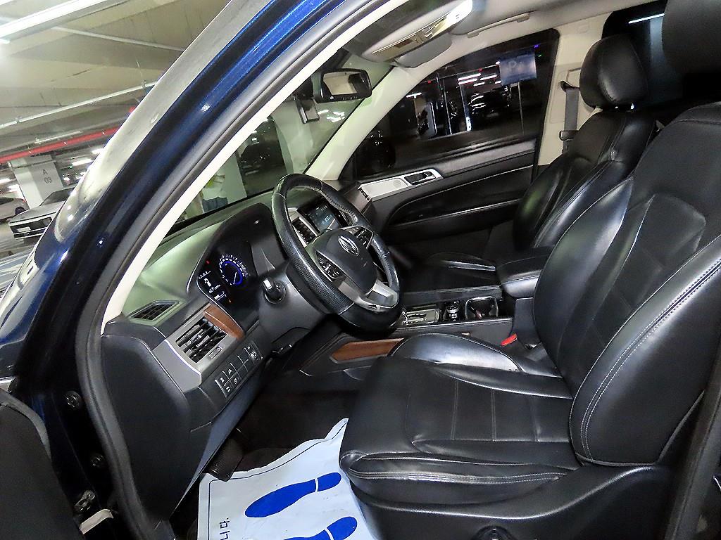 Ssangyong Rexton - Vista 8