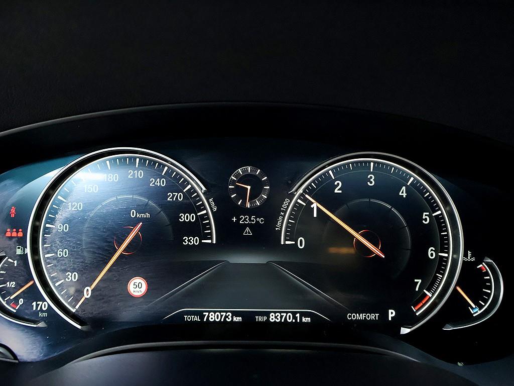 BMW 5 Series - Vista 8