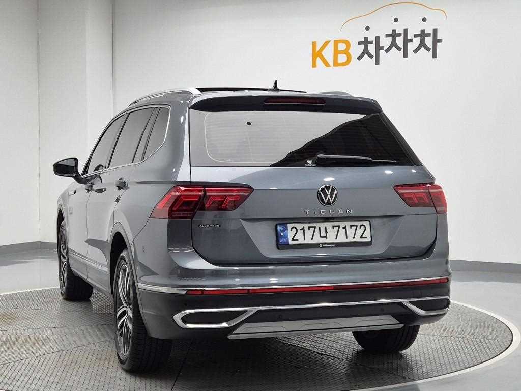 Volkswagen Tiguan - Vista 2