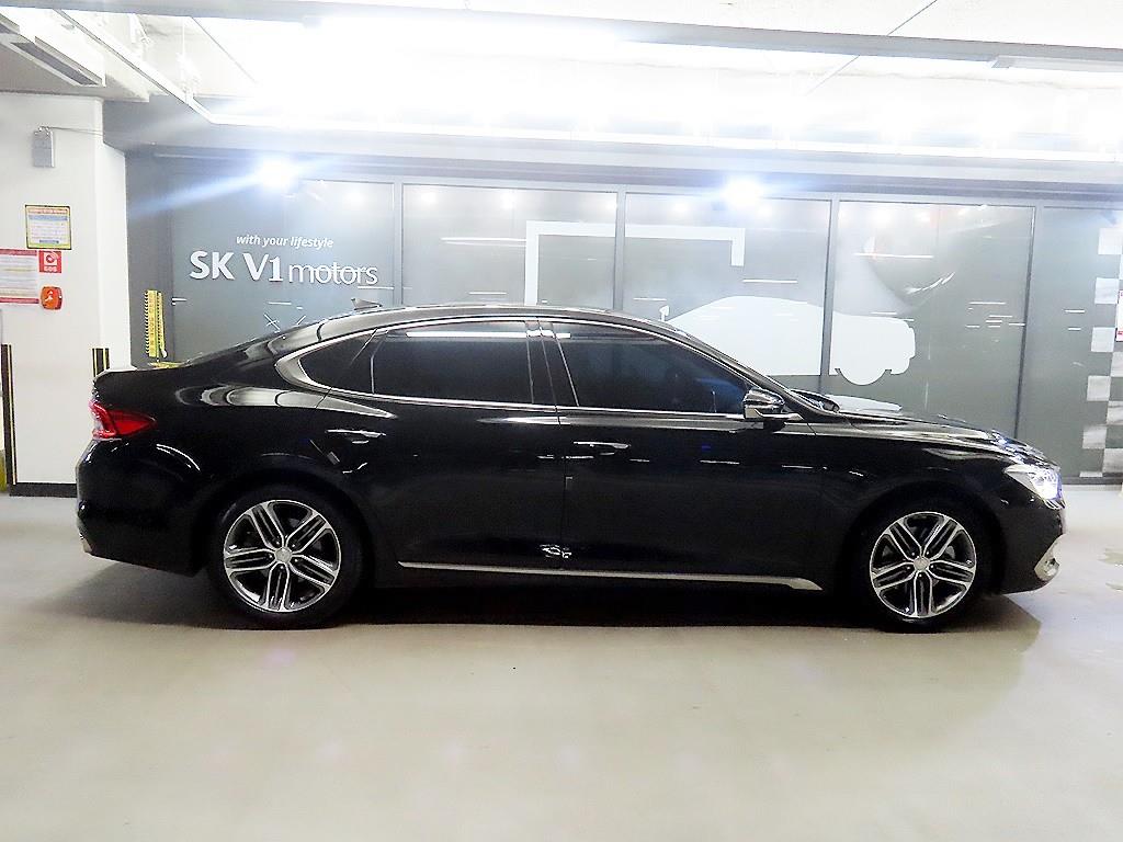 HYUNDAI Grandeur - Vista 3