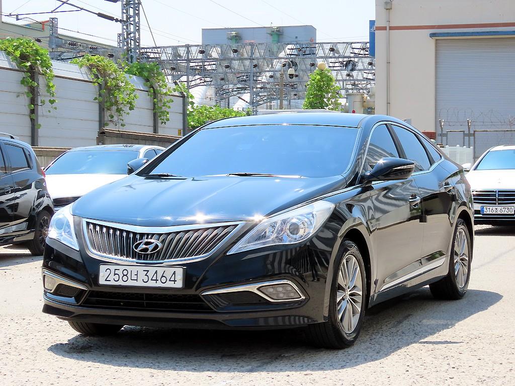 HYUNDAI Grandeur - Vista 2