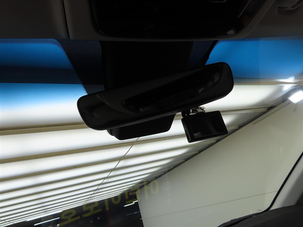 HYUNDAI Staria 2022 Amarillo - Importación desde Corea - HF Imports Iquique - Foto 17