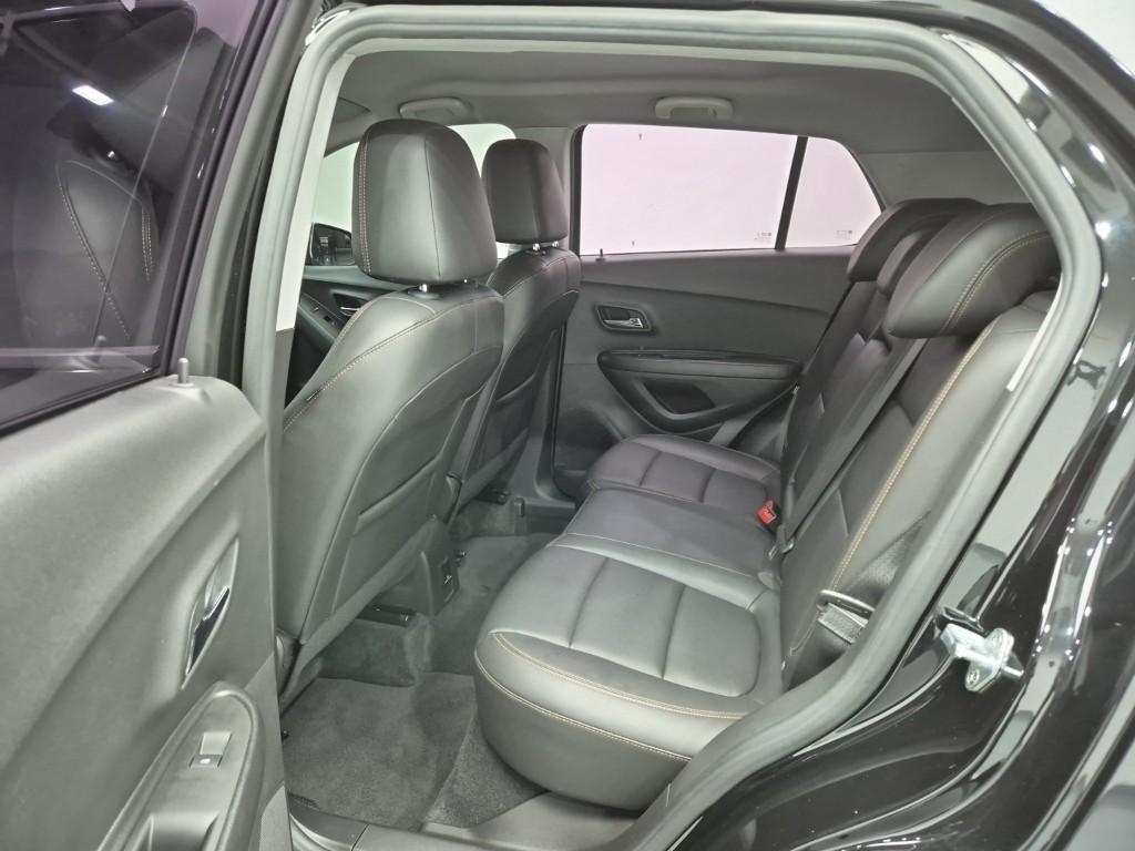 Chevrolet Trax 2020 Negro - Importación desde Corea - HF Imports Iquique - Foto 14