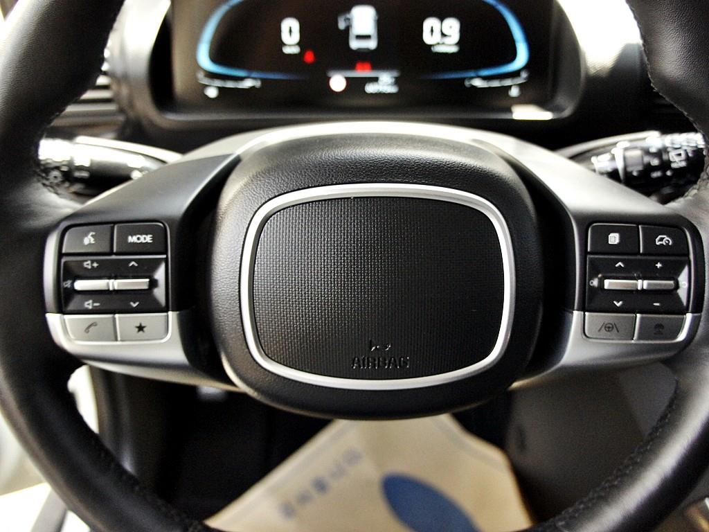 HYUNDAI Casper - Vista 10
