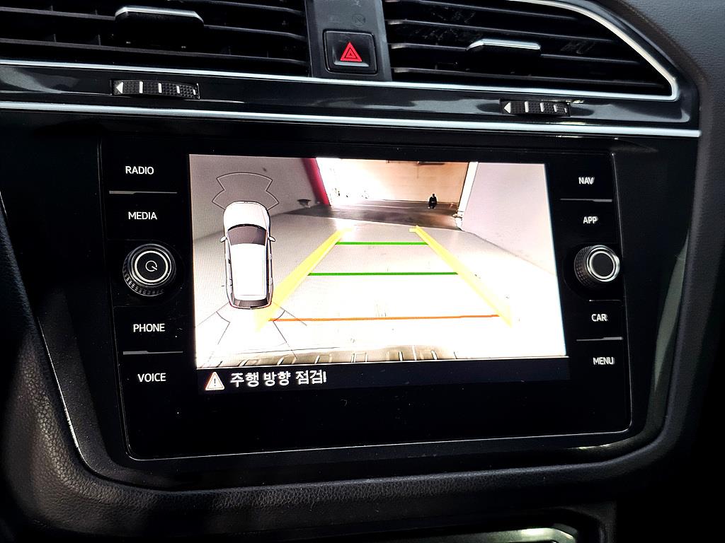 Volkswagen Tiguan 2020 Blanco - Importación desde Corea - HF Imports Iquique - Foto 17