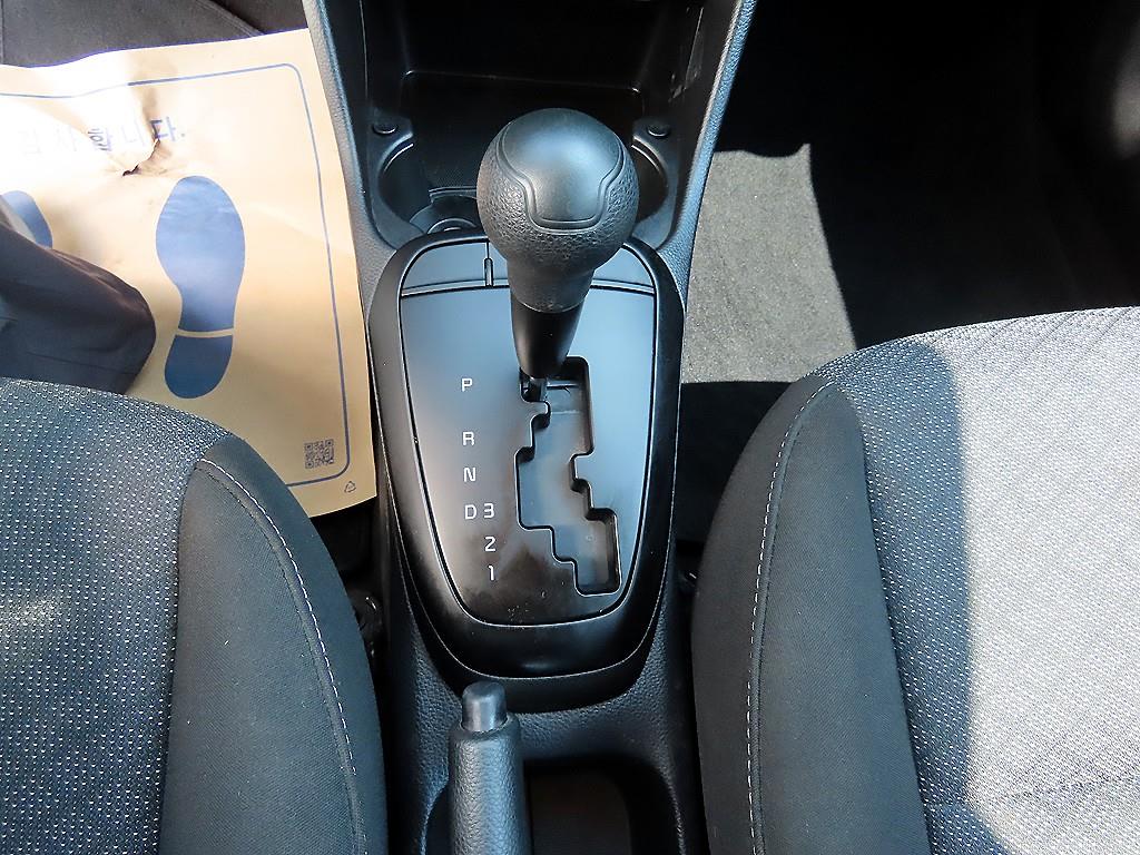 KIA Morning - Vista 12
