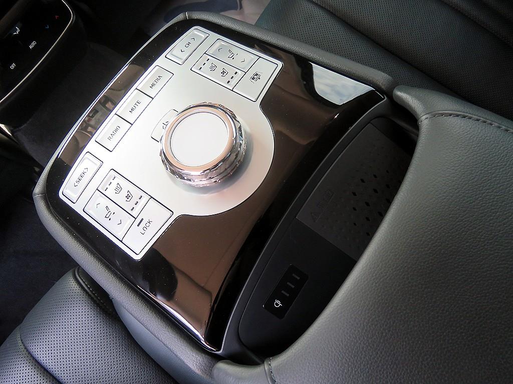 Genesis G80 - Vista 11