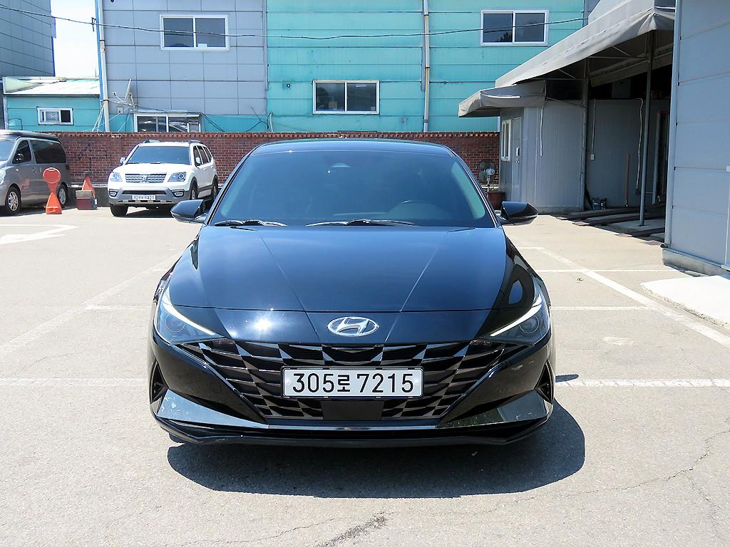 HYUNDAI Avante 2021 Negro - Importación desde Corea - HF Imports Iquique - Foto 1