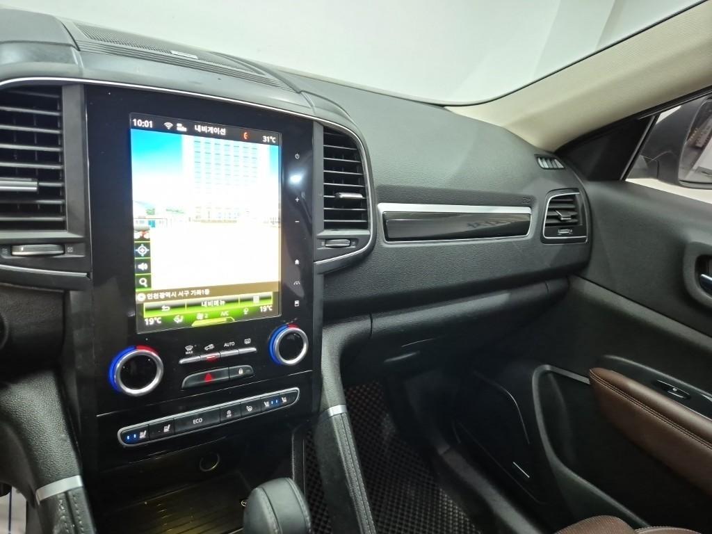SAMSUNG QM6 - Vista 12