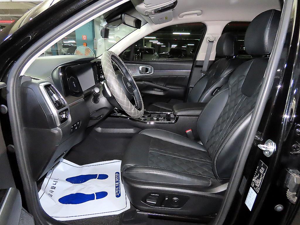 KIA Sorento - Vista 8