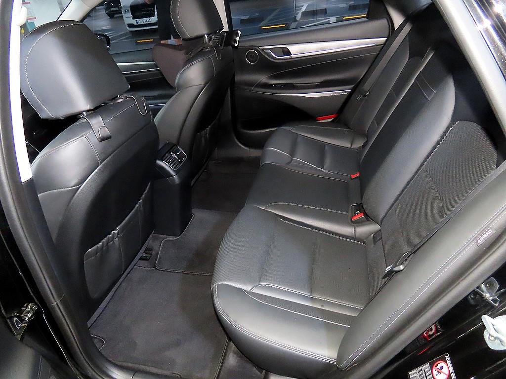 HYUNDAI Grandeur - Vista 9