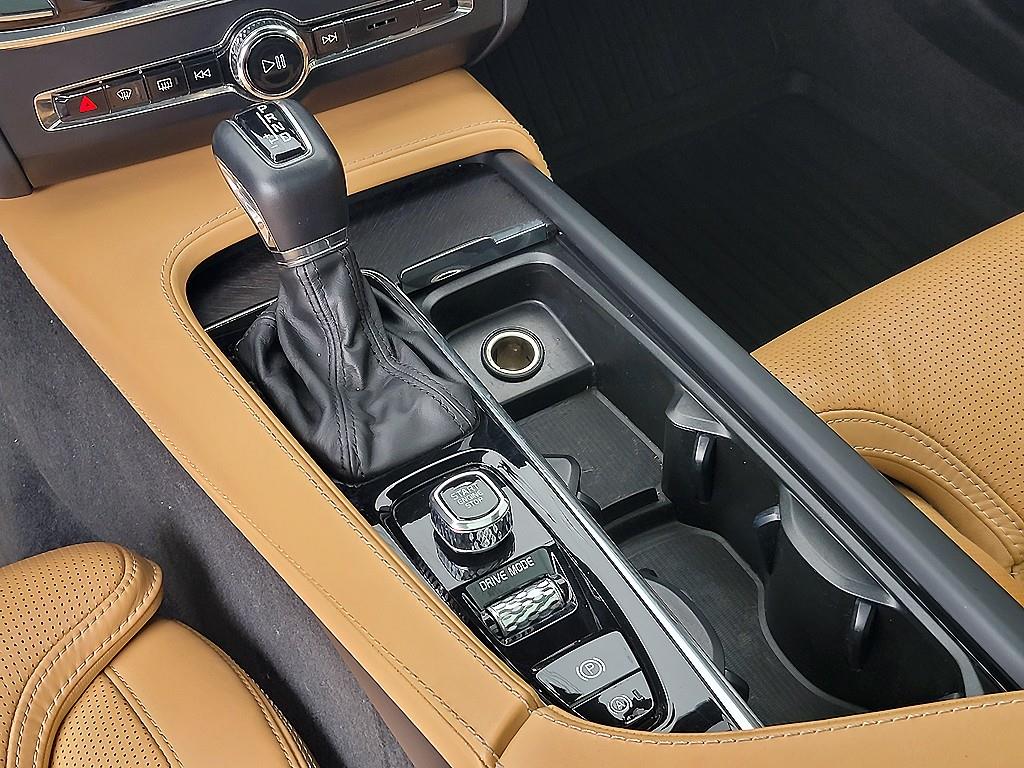 Volvo V90 2019 Negro - Importación desde Corea - HF Imports Iquique - Foto 13