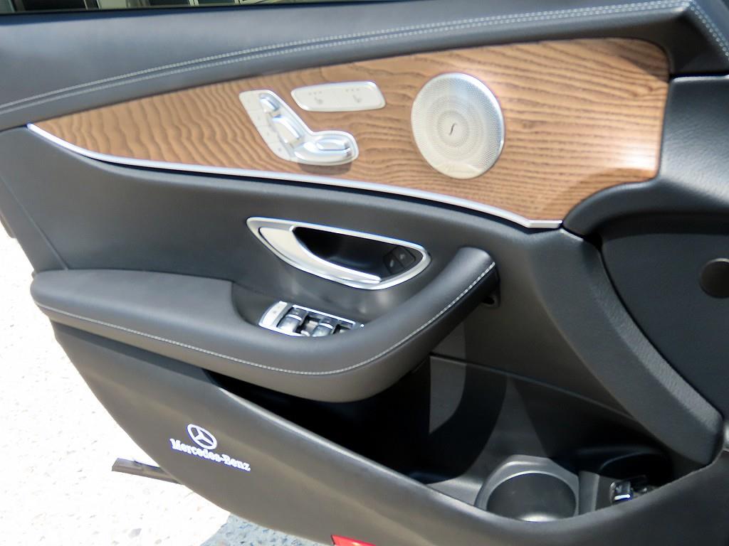 Mercedes Benz E class 2023 Blanco - Importación desde Corea - HF Imports Iquique - Foto 14