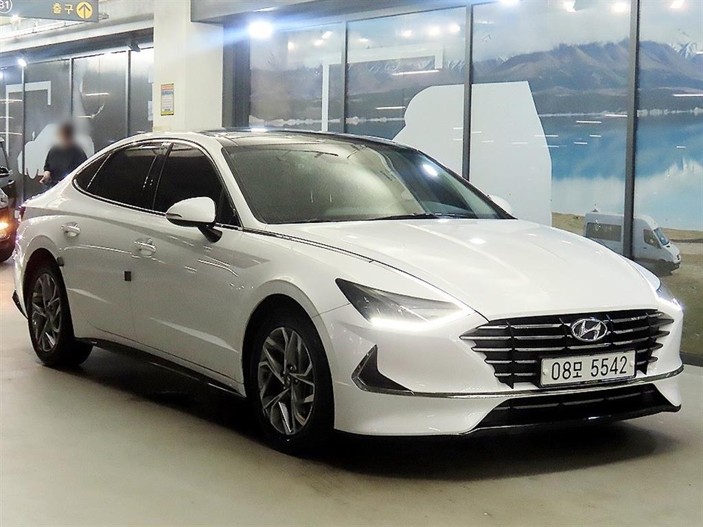 HYUNDAI Sonata 2019 Blanco - Importación desde Corea - HF Imports Iquique - Foto 1