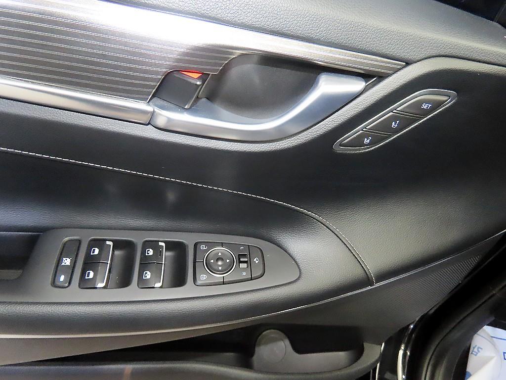 HYUNDAI Grandeur 2019 Negro - Importación desde Corea - HF Imports Iquique - Foto 15