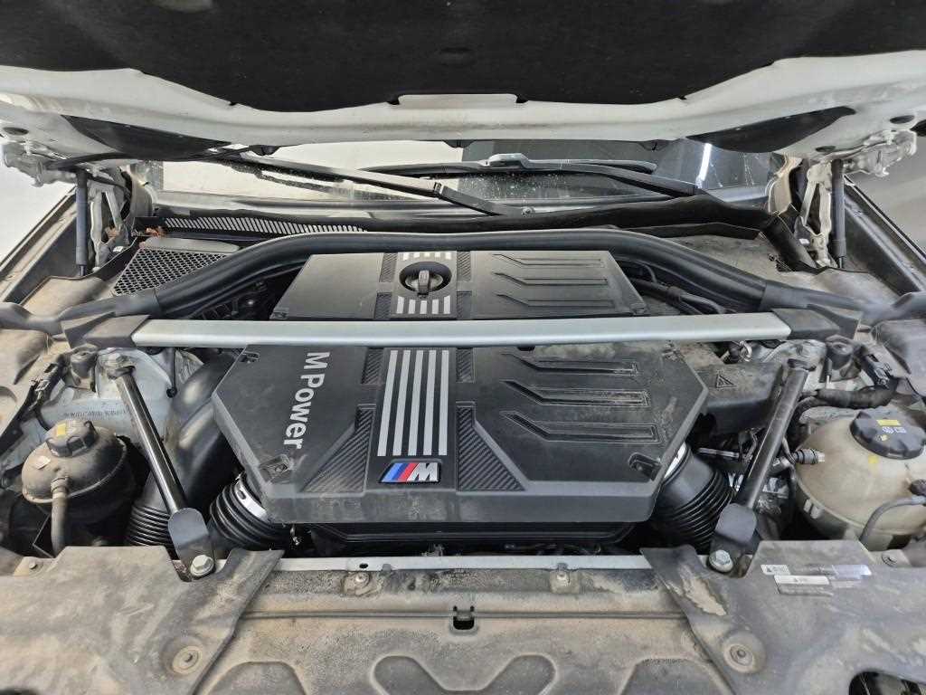 BMW X3M - Vista 7