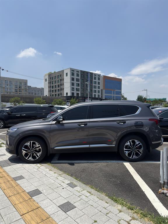 HYUNDAI Santa Fe - Vista 2
