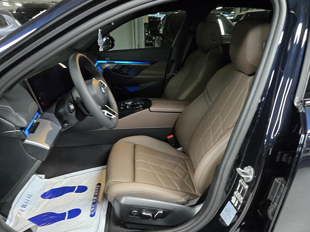 BMW 5 Series - Vista 7