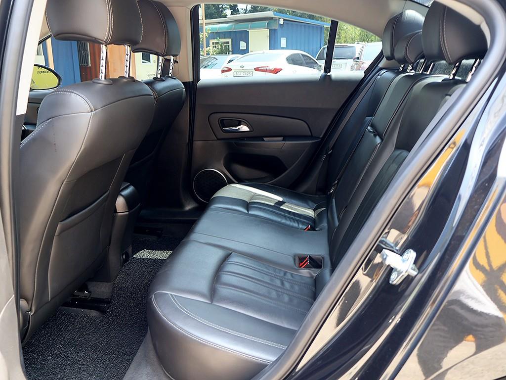 Chevrolet Cruise 2015 Negro - Importación desde Corea - HF Imports Iquique - Foto 15