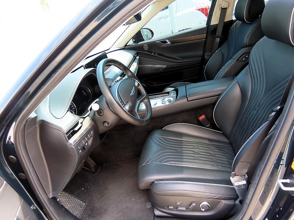 Genesis G80 - Vista 7