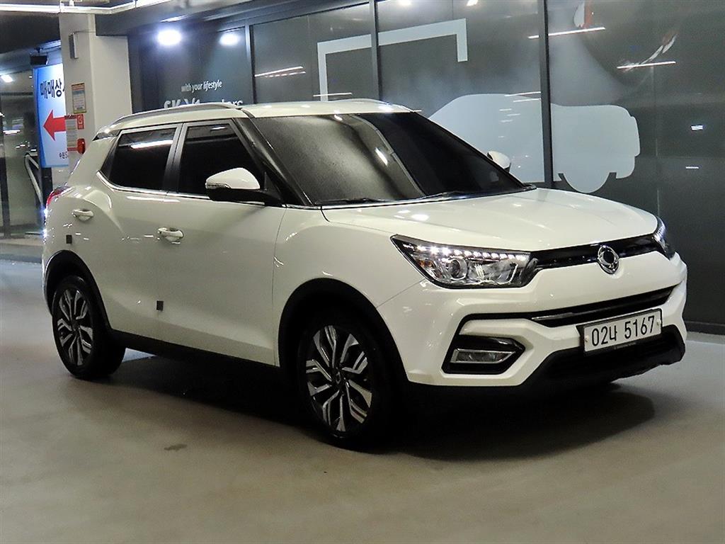 Ssangyong Tivoli 2019 Blanco - Importación desde Corea - HF Imports Iquique - Foto 1