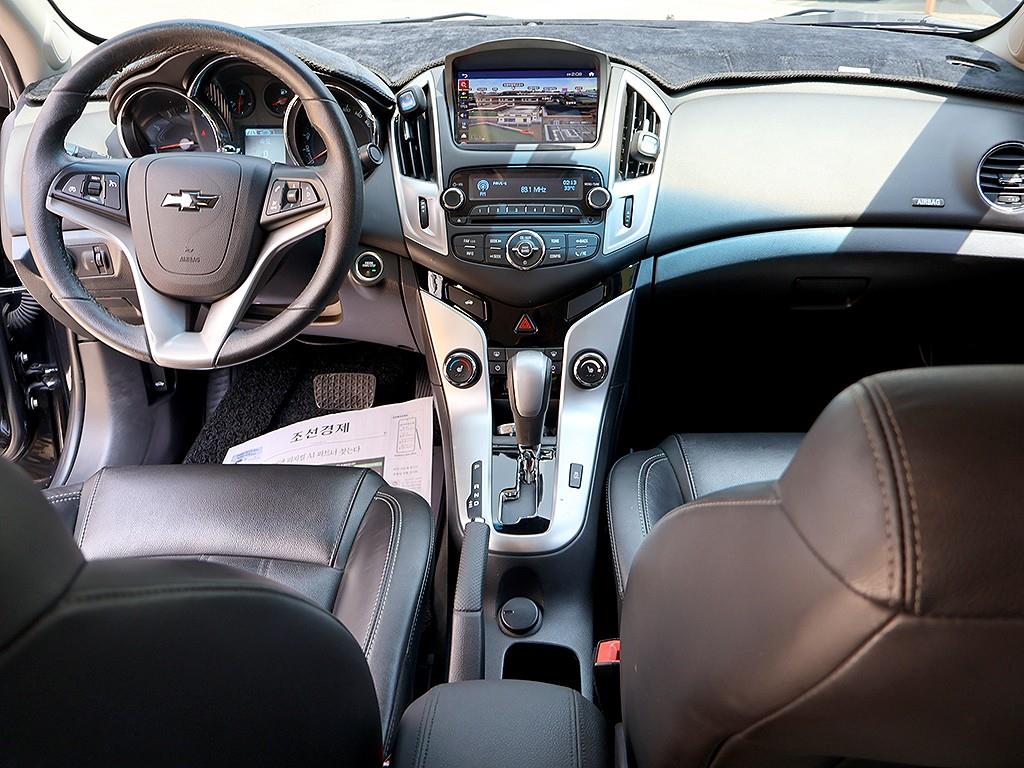 Chevrolet Cruise - Vista 7
