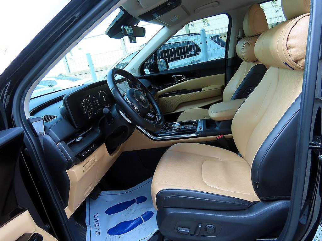 KIA Carnival - Vista 7