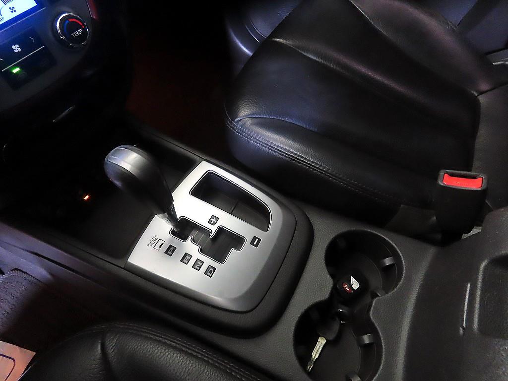 HYUNDAI Santa Fe 2011 Blanco - Importación desde Corea - HF Imports Iquique - Foto 14