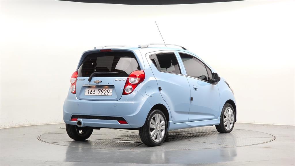 Chevrolet Spark - Vista 2