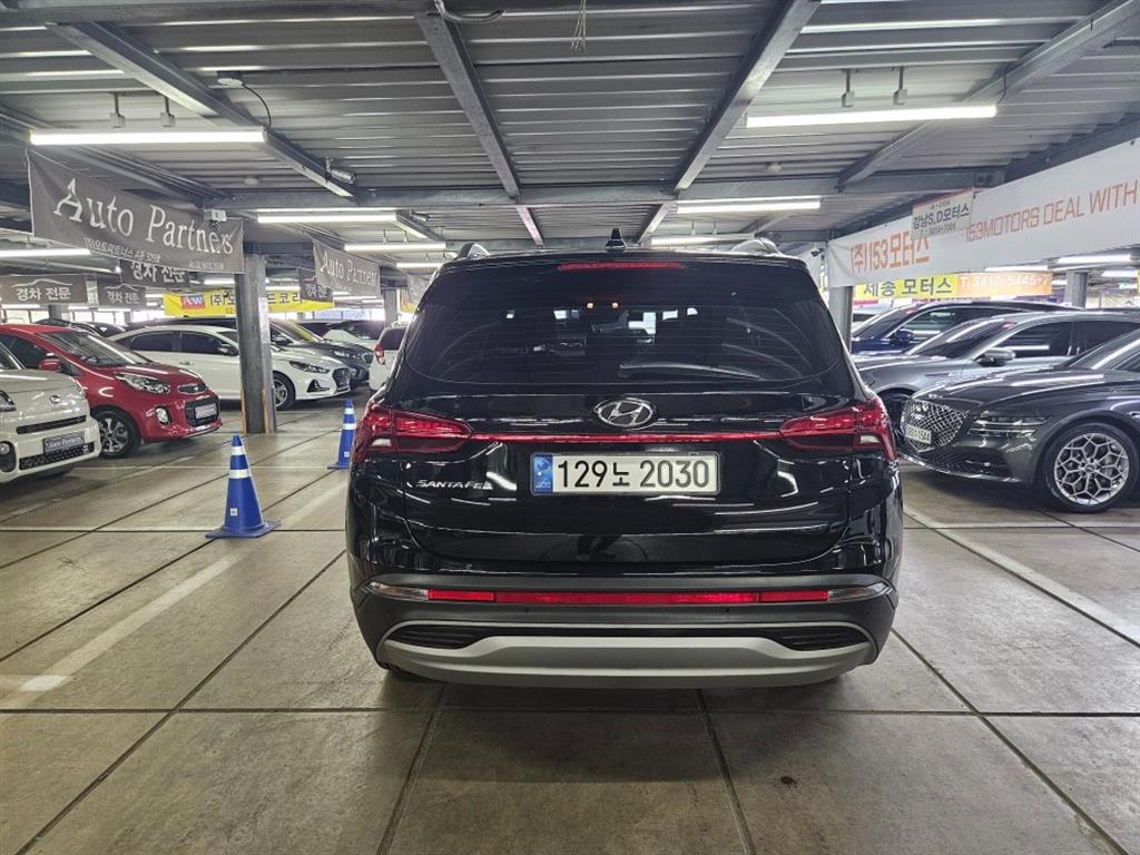 HYUNDAI Santa Fe - Vista 5