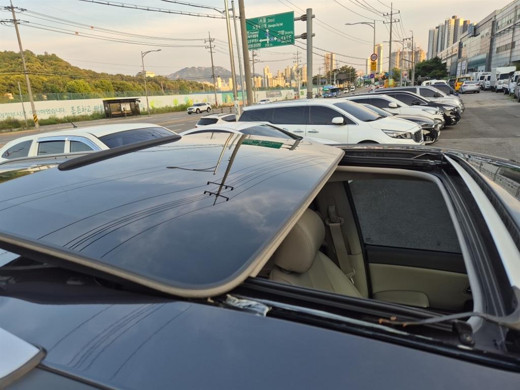 KIA Carnival 2015 Gris - Importación desde Corea - HF Imports Iquique - Foto 17